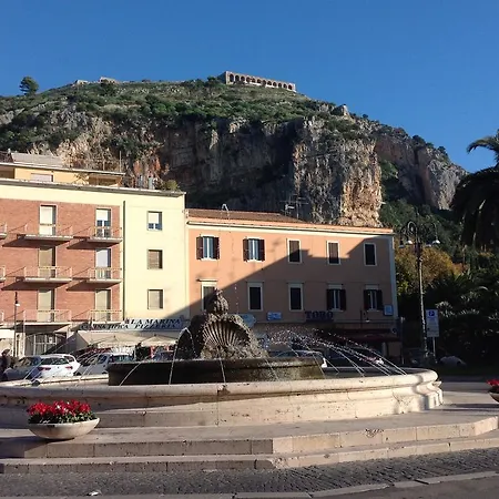Levante Mare